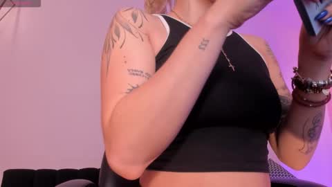 Snapshot of evebenson chatting on October 27, 12:31 pm Eve  online show from October 27, 12:31 pm