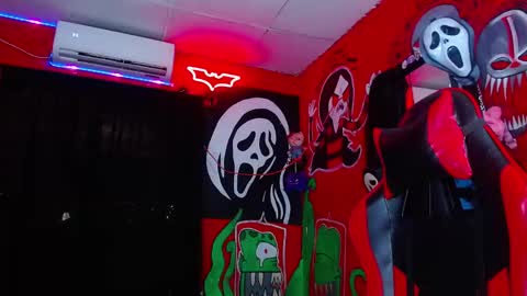 eve dark online show from March 24, 12:43 pm