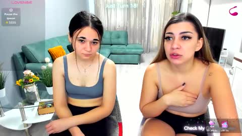 Snapshot of eveeevian chatting on October 19, 7:20 am eveeevian online show from October 19, 7:20 am