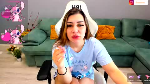 eveeevian online show from March 25, 12:44 pm