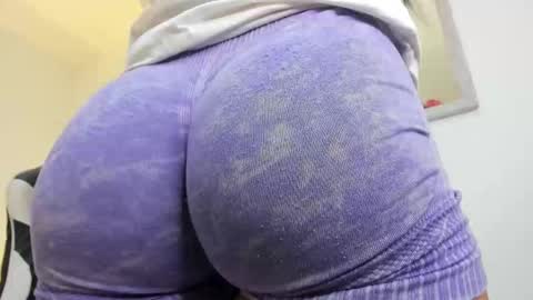 BELLA online show from October 2, 12:01 pm