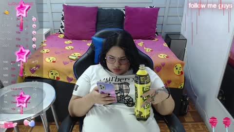 evelin zaens online show from January 18, 10:06 am