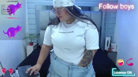 evelin zaens online show from January 17, 4:28 am