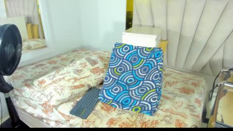 DAYANITA online show from January 21, 10:30 pm