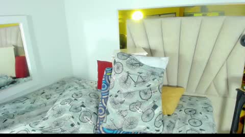 DAYANITA online show from January 25, 10:18 pm