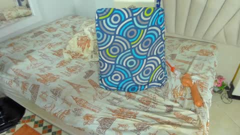 DAYANITA online show from February 5, 10:12 pm