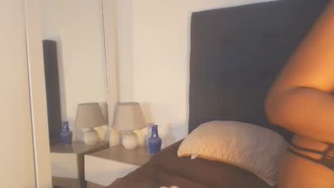 DAYANITA online show from December 20, 7:10 pm