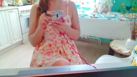 evelove online show from April 14, 10:21 am