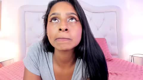 evelyn ebony online show from December 7, 10:12 am