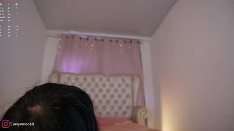 evelyn evelyn online show from July 18, 6:12 pm