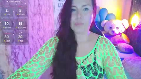 Juliana online show from January 16, 7:10 pm