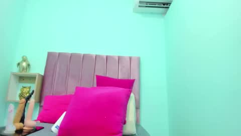 evelyn_morgan1 online show from January 10, 1:18 am