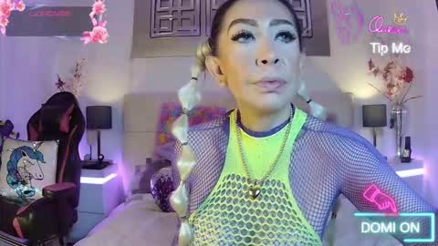 Snapshot of evelynagrey chatting on March 23, 10:30 am EvelynaGrey online show from March 23, 10:30 am