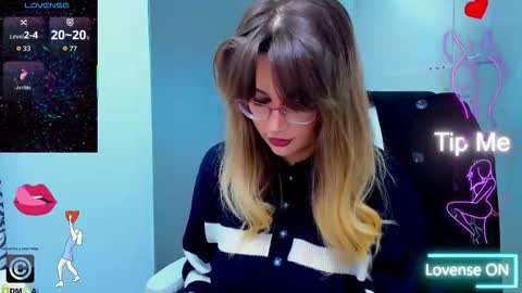 evelyne_rose online show from October 21, 5:08 am