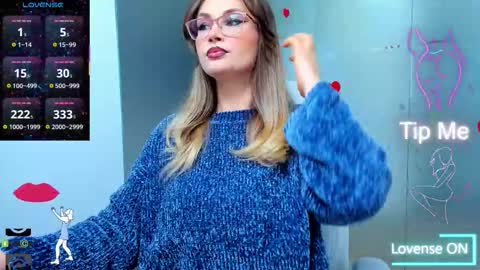 evelyne_rose online show from January 7, 5:10 am