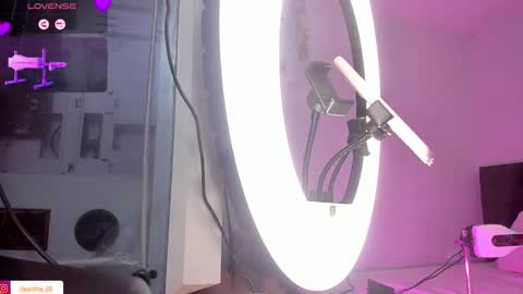 Snapshot of evelynhoward23 chatting on March 11, 5:02 am LAURA SOFIA INDEPENDENT MODEL FOLLOW ME NOW ALMOST 10000 FOLLOWERS online show from March 11, 5:02 am