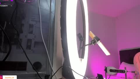 Snapshot of evelynhoward23 chatting on May 26, 9:33 pm LAURA SOFIA INDEPENDENT MODEL FOLLOW ME NOW ALMOST 10000 FOLLOWERS online show from May 26, 9:33 pm