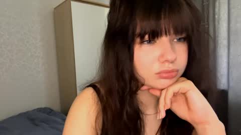 Snapshot of evelynhudson chatting on May 26, 10:00 am Evelyn Velvet online show from May 26, 10:00 am
