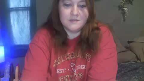 Evelyn Vanderbilt online show from December 5, 1:38 pm