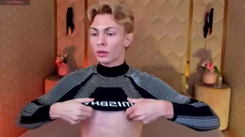 Even online show from November 29, 8:01 pm