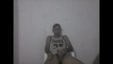 Snapshot of everaldosantos chatting on February 7, 9:40 pm everaldosantos online show from February 7, 9:40 pm