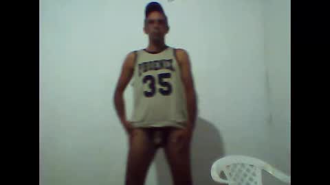 Snapshot of everaldosantos chatting on March 13, 9:54 pm everaldosantos online show from March 13, 9:54 pm