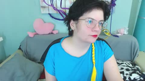 Everly online show from December 10, 7:58 am