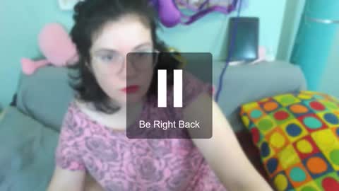 Everly online show from December 20, 8:12 pm