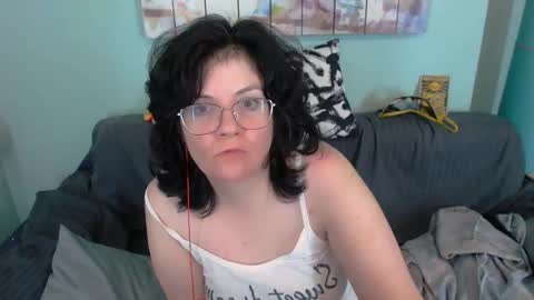 Everly online show from September 22, 7:27 pm