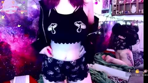 Snapshot of everlyester chatting on February 28, 9:58 am Evie online show from February 28, 9:58 am