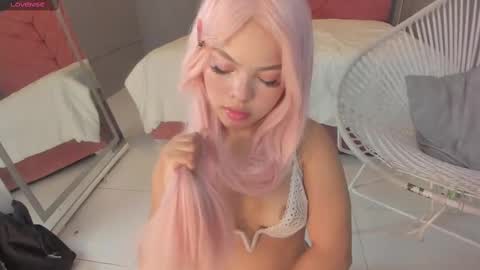 Sophia online show from September 12, 8:31 pm