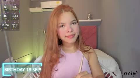 Sophia online show from September 17, 7:48 pm