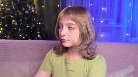 Snapshot of eves_eyes chatting on January 16, 11:03 am Forget me not eve on CB online show from January 16, 11:03 am