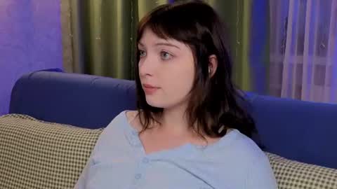 Snapshot of eves_eyes chatting on June 29, 10:26 am Forget me not eve on CB online show from June 29, 10:26 am