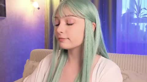 Snapshot of eves_eyes chatting on July 19, 5:16 pm Forget me not eve on CB online show from July 19, 5:16 pm