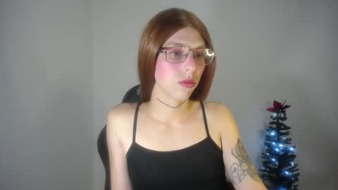Snapshot of evi_kitty chatting on December 30, 2:53 am Evi online show from December 30, 2:53 am