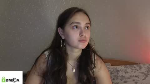 evi_woow online show from July 3, 8:59 pm