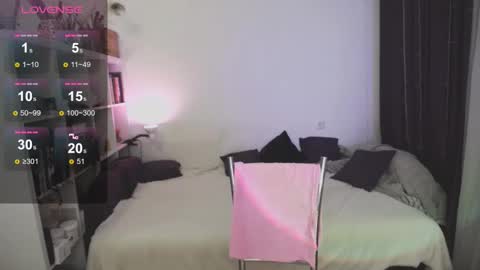 Im gonna be on in 2 hours online show from September 22, 8:33 pm