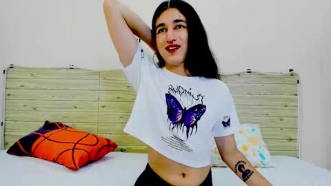 Marley independent model online show from November 14, 9:57 pm