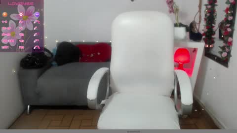 Pamela  online show from December 3, 10:40 pm