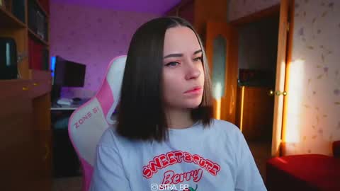 Snapshot of evilhare chatting on March 17, 4:28 am Victoria online show from March 17, 4:28 am