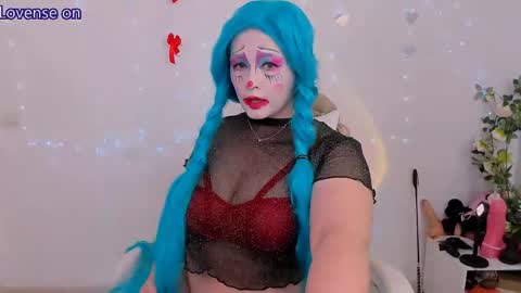 Snapshot of evilla_brill chatting on June 10, 11:20 am evilla_brill online show from June 10, 11:20 am