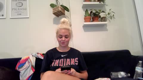 Badblondebunny online show from January 31, 3:30 am