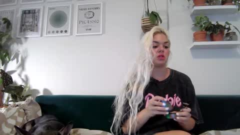 Badblondebunny online show from February 22, 12:16 am