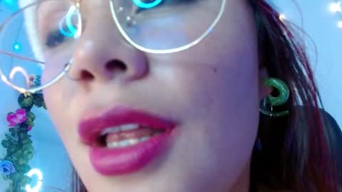 Evoleth online show from December 16, 10:18 am