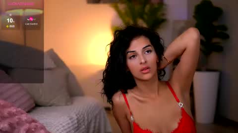 Evorah online show from July 28, 4:08 am
