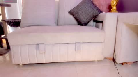 evva_foxxy online show from September 27, 4:45 pm