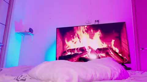 evva_foxxy online show from July 28, 1:43 pm