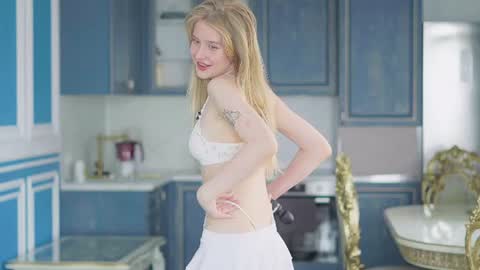 Eva online show from July 10, 9:23 am