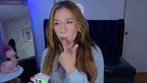 Hi Stream 1000pm to 600am online show from February 18, 3:35 am